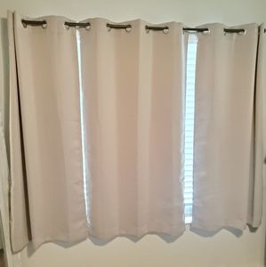 Taupe grommet panel
